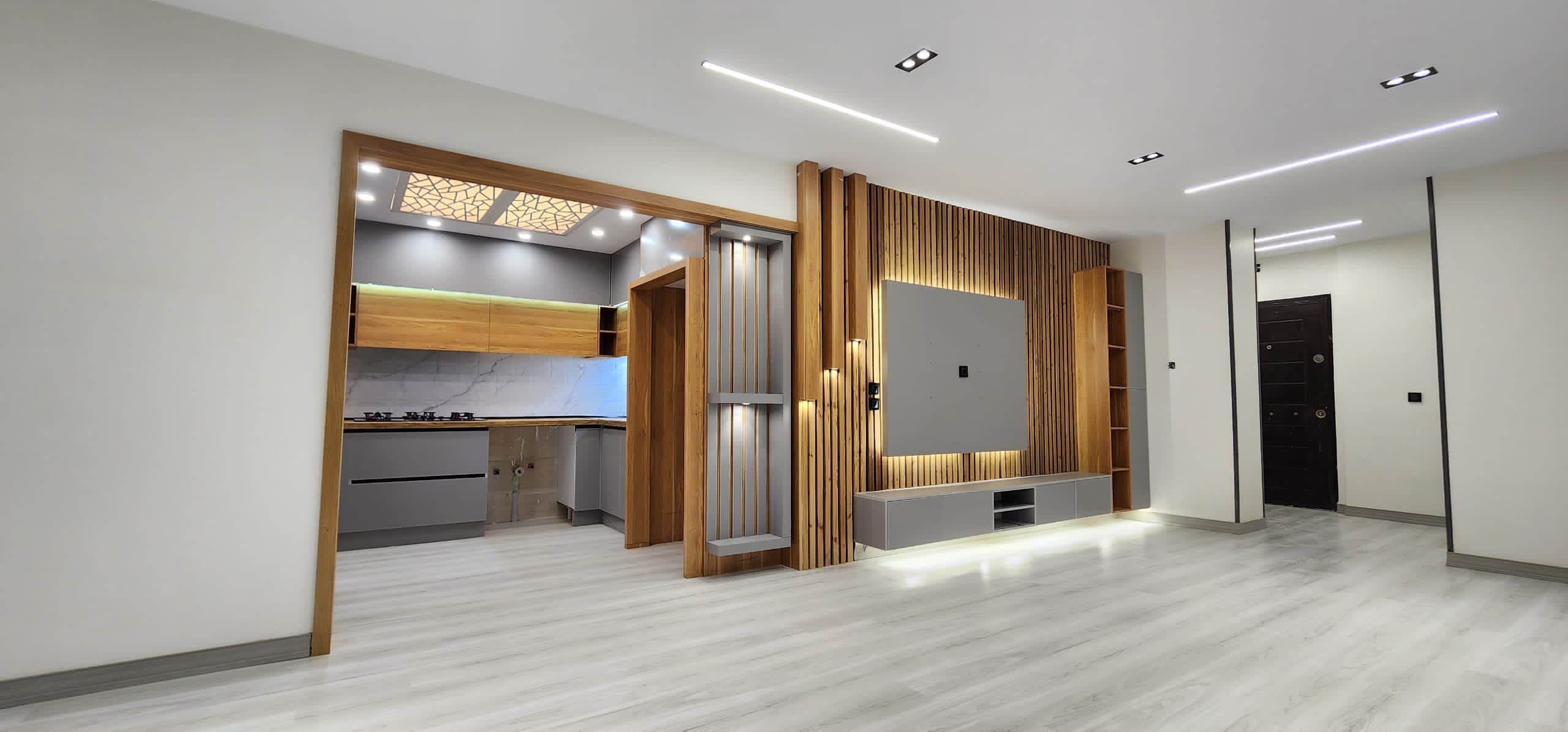 ساخت و اجرا کابینت هایگلاس و نئوکلاسیک غلامی در پردیس